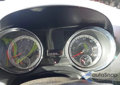 2020 Dodge Grand Caravan Sxt z USA, uszkodzony, nr VIN 2C4RDGCG9LR154570